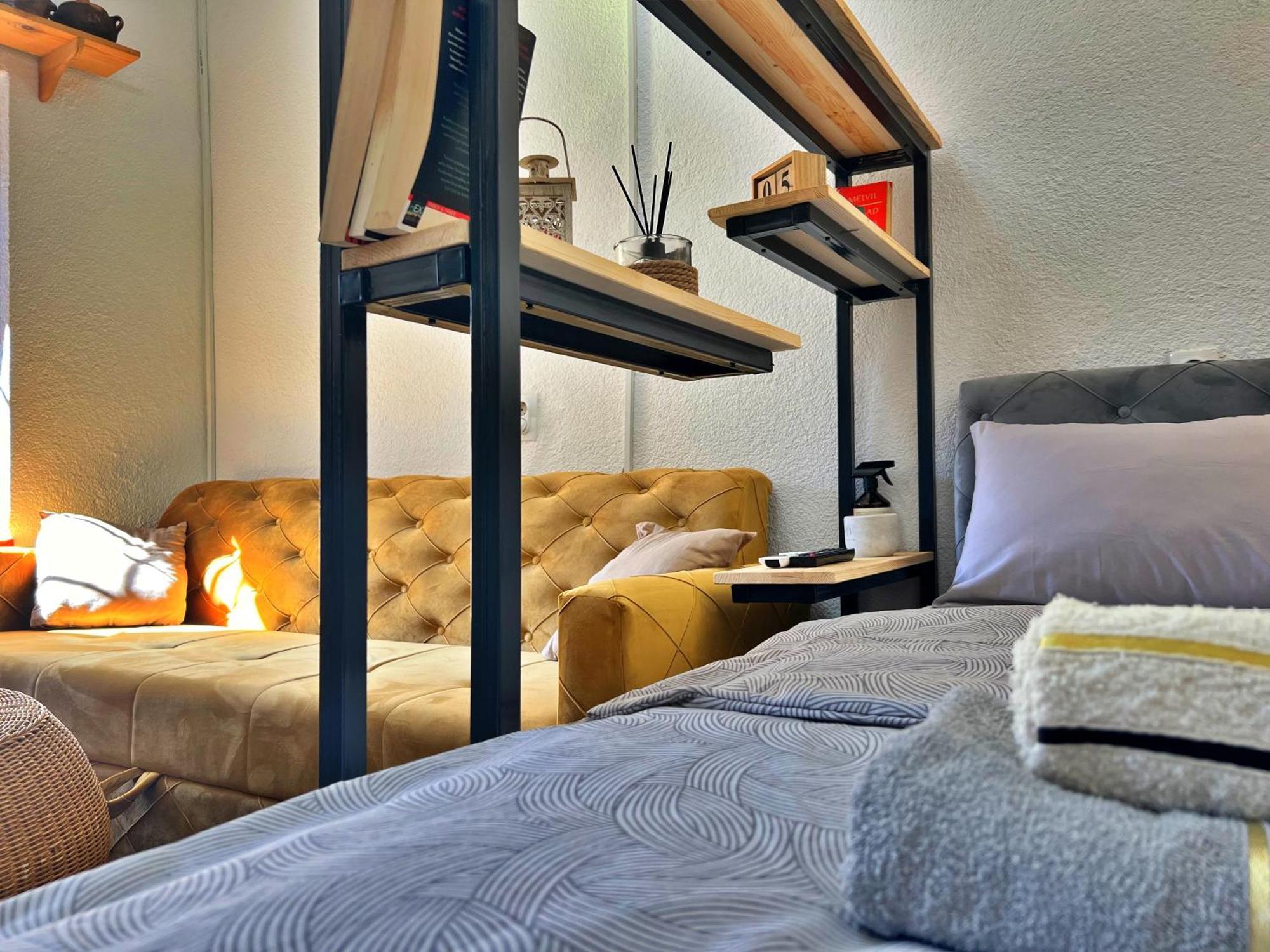 Chic Old Town Studio With Patio SJJ Exterior foto