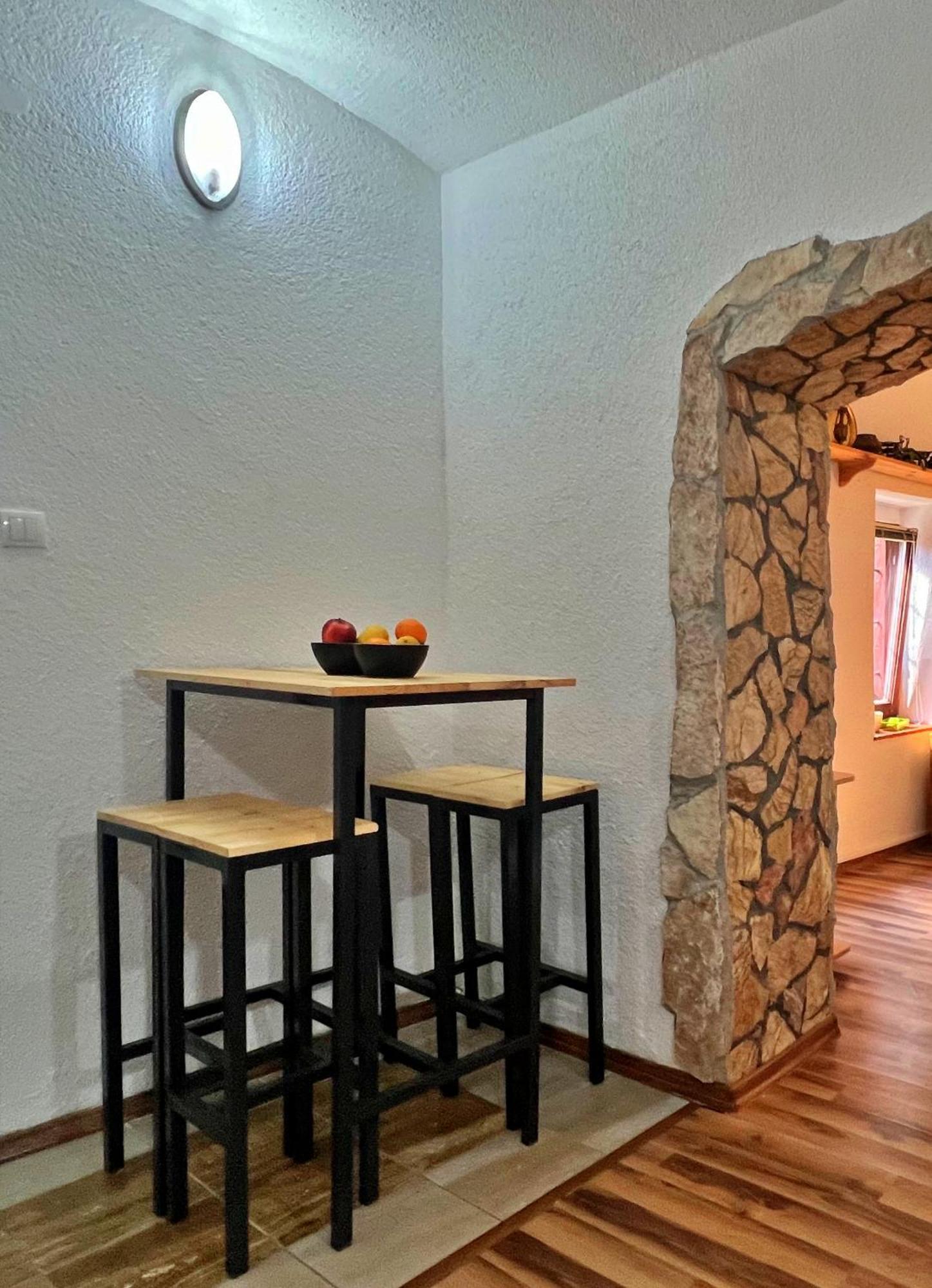 Chic Old Town Studio With Patio SJJ Exterior foto